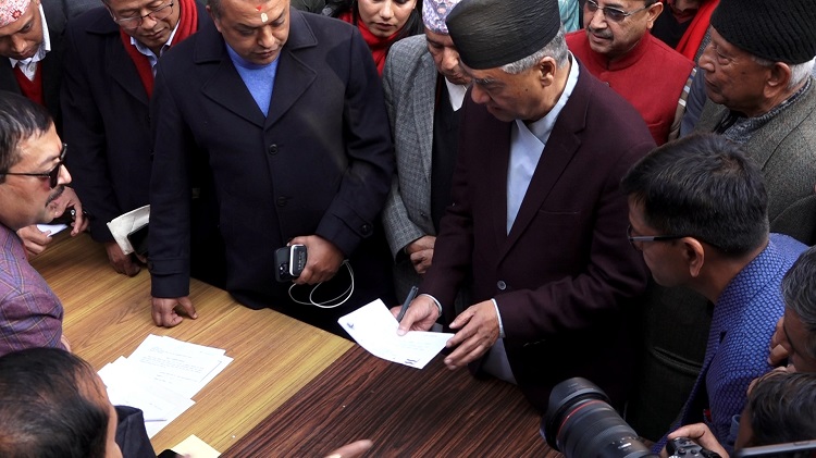 देउवालाई उम्मेदवारी फिर्ता लिन गगनको आग्रह