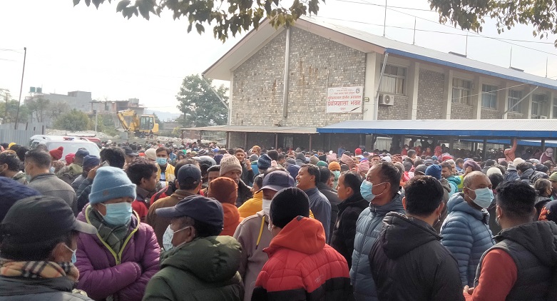 पोखरा विमान दुर्घटना : आफन्तलाई शव बुझाउन सुरु