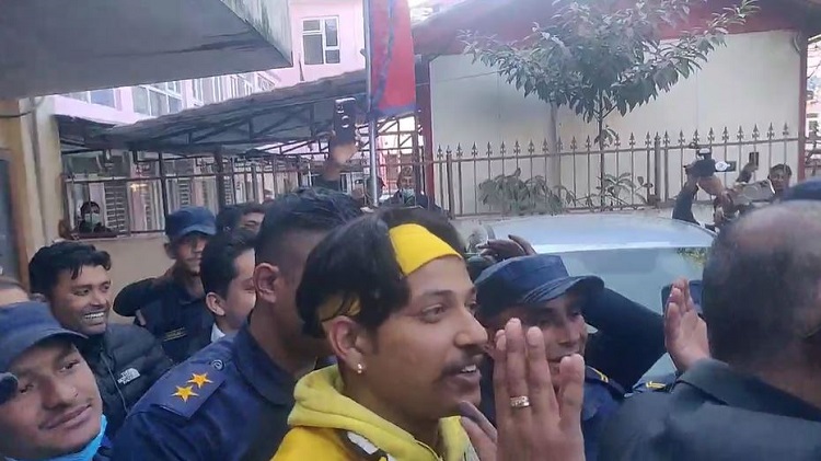 सन्दीप २० लाख रुपैयाँ धरौटी बुझाएर कारागारबाट रिहा