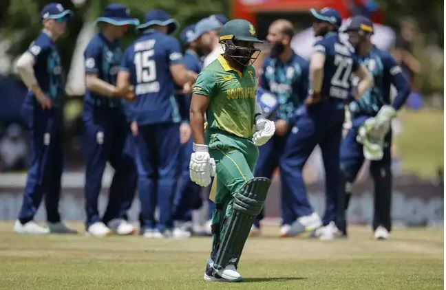 पहिलो एक दिवसीयमा दक्षिण अफ्रिकाले इङ्ल्यान्डलाई २७ रनले हरायो