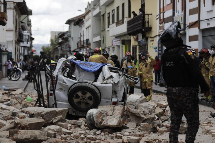 इक्वेडरको दक्षिणी तटीय क्षेत्रमा शक्तिशाली भूकम्प : १२ जनाको ज्यान गएको पुष्टि