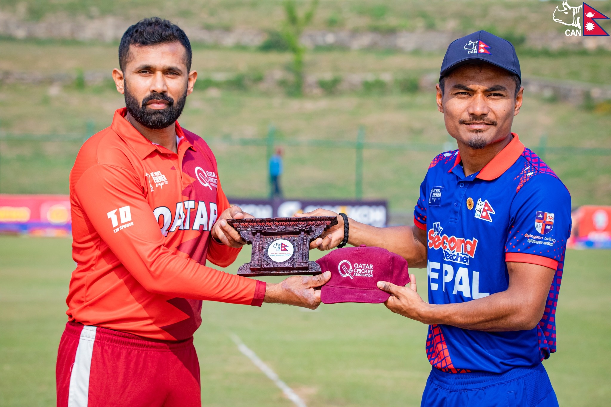 एसीसी प्रिमियर कप क्रिकेटमा टस हारेको नेपाल ब्याटिङ गर्दै